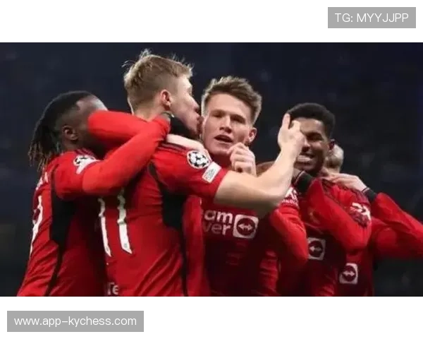 狼队八轮未尝胜绩深陷降级泥潭全队亟需找回状态力争保级 狼队八轮未尝胜绩深陷降级泥潭全队亟需找回状态力争保级