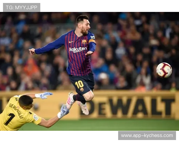 巴萨确认拉什福德膝伤缺阵,无缘周末对阵马德里竞技关键战役 巴萨确认拉什福德膝伤缺阵,无缘周末对阵马德里竞技关键战役